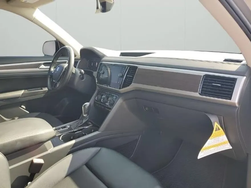 2019 Volkswagen Atlas V6 SEL photo 1