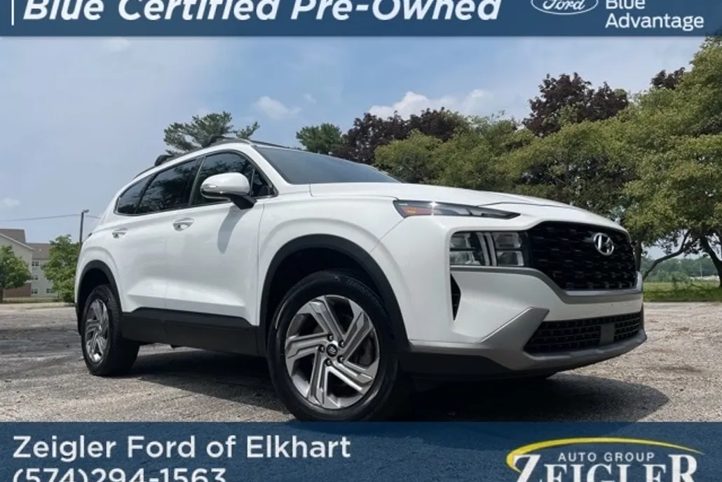 2023 Hyundai Santa Fe SEL photo 1