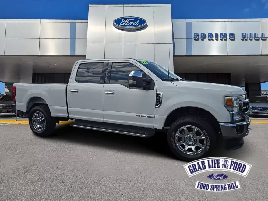 2022 Ford F-250 Lariat photo 1