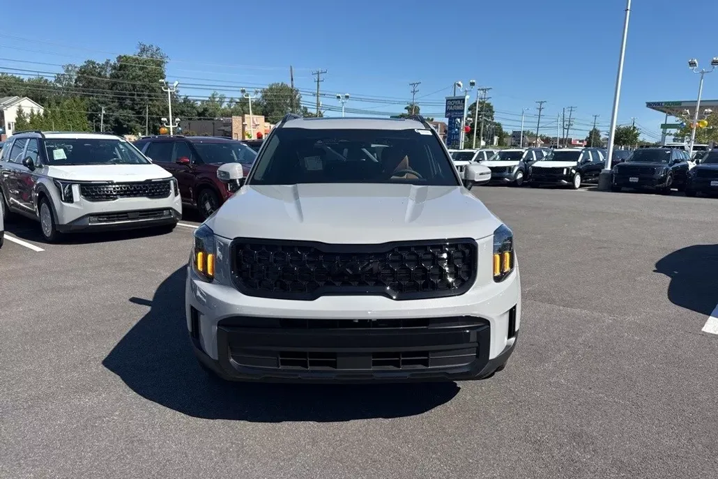 2025 Kia Telluride EX X-Line photo 1