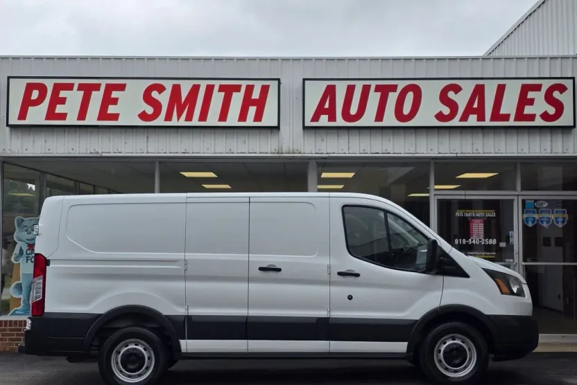 2017 Ford Transit Van photo 1