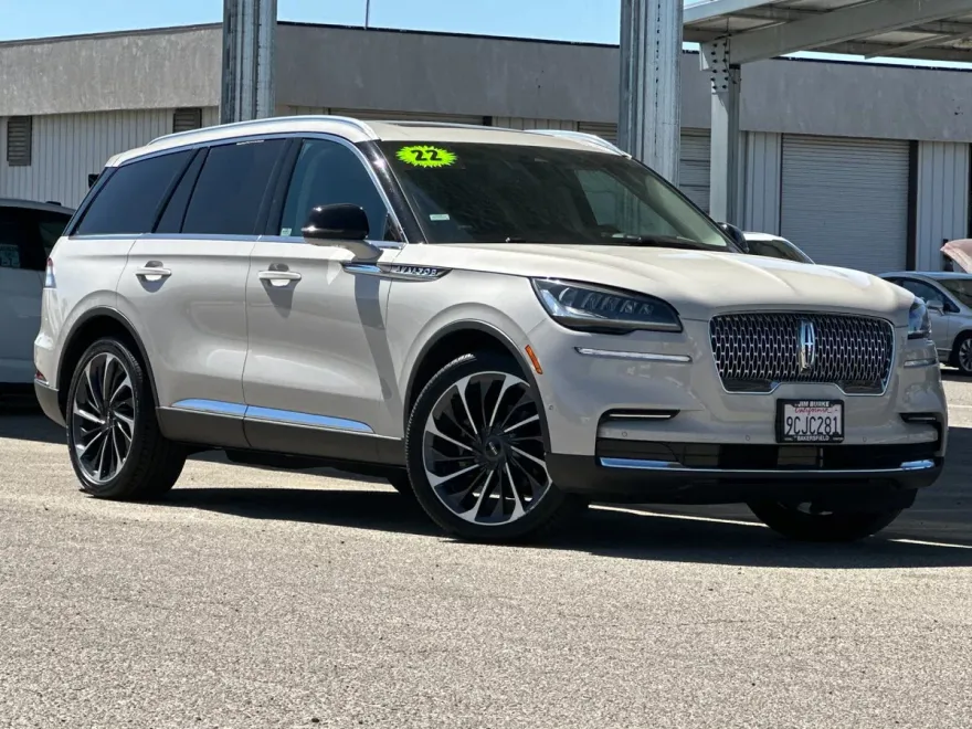 2022 Lincoln Aviator Reserve photo 1