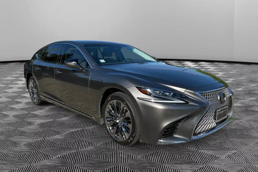 2018 Lexus LS 500 AWD photo 1