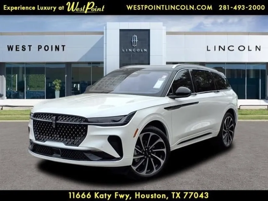 2025 Lincoln Nautilus Black Label photo 1