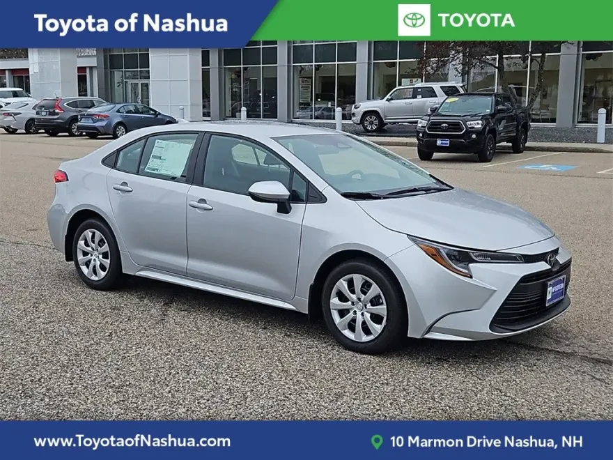 2025 Toyota Corolla LE photo 1