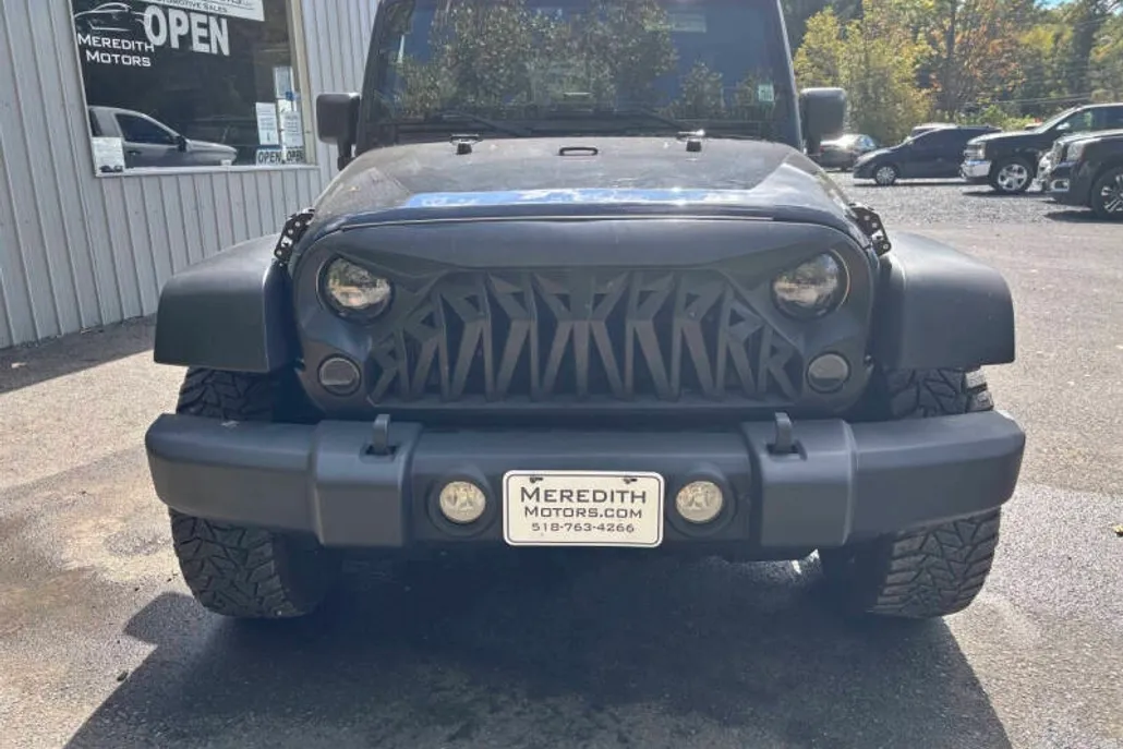 2014 Jeep Wrangler Unlimited Sport photo 1