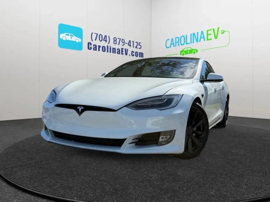 2020 Tesla Model S Long Range photo 1