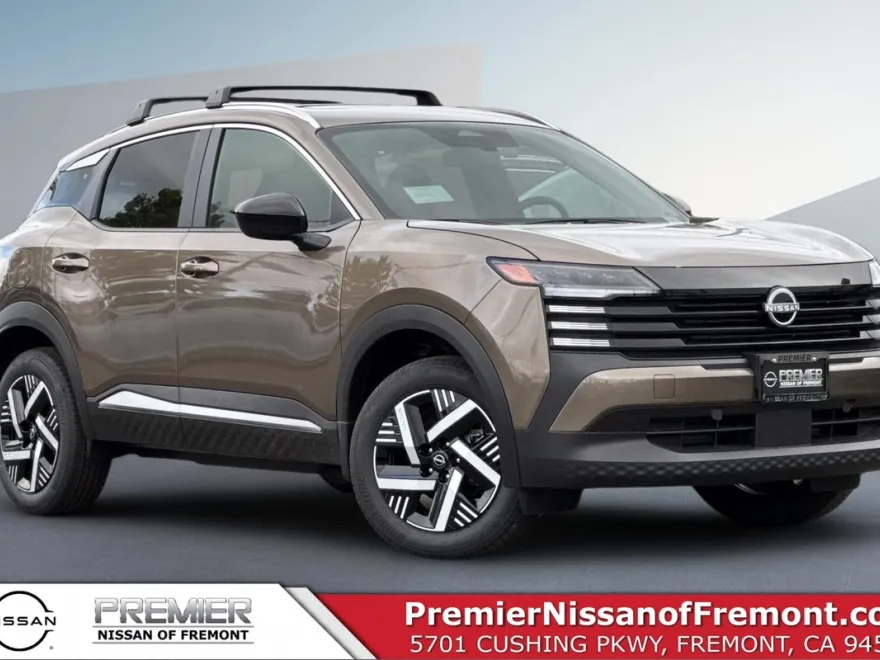 2026 Nissan Kicks SV photo 1