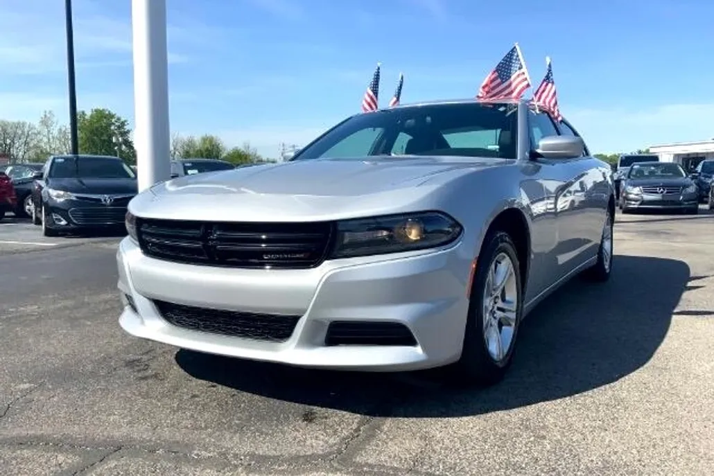 2021 Dodge Charger SXT photo 1