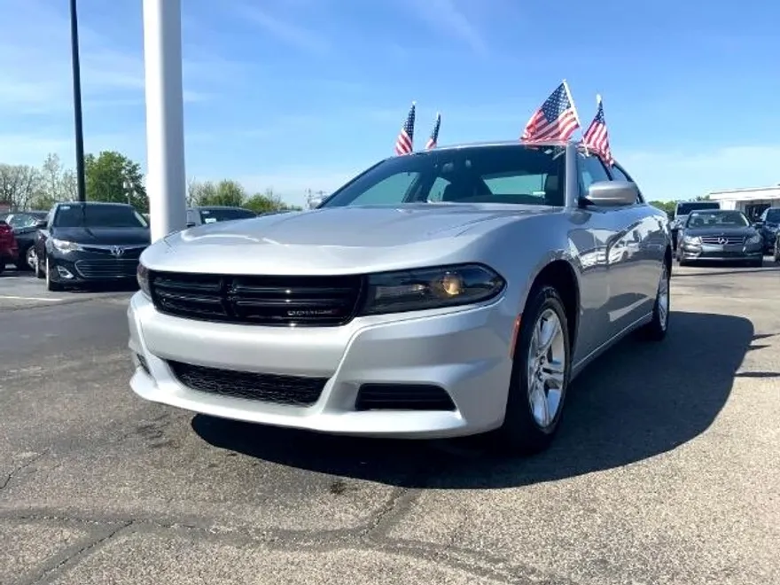 2021 Dodge Charger SXT photo 1