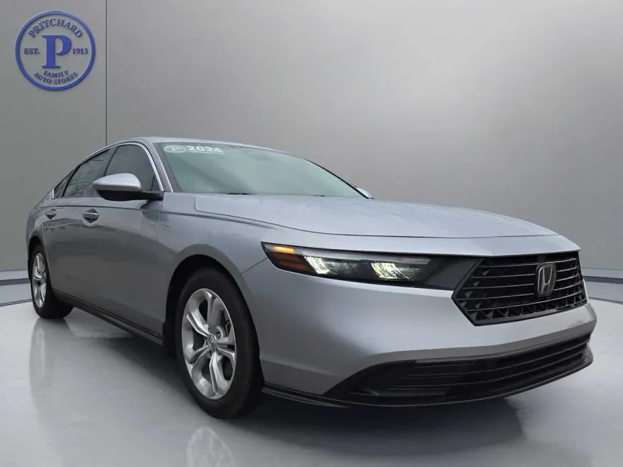 2024 Honda Accord LX photo 1