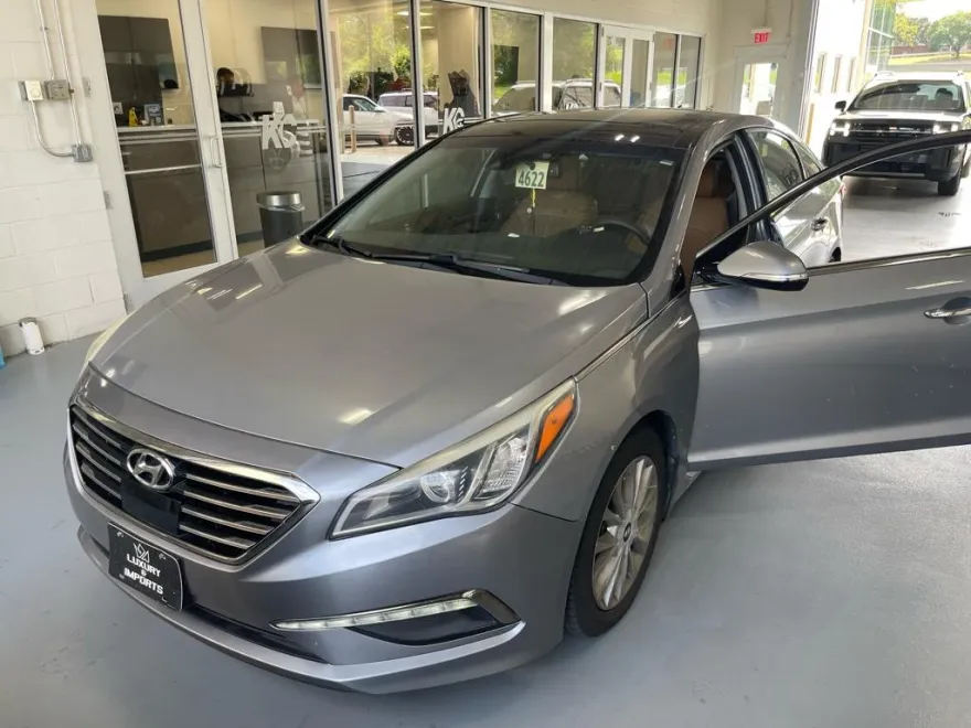2015 Hyundai Sonata Limited photo 1