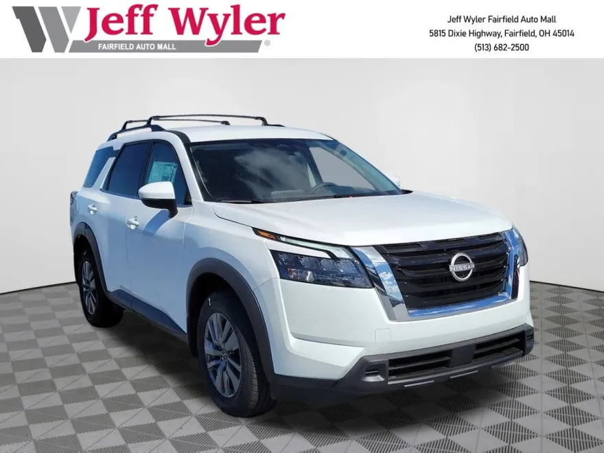 2025 Nissan Pathfinder SV photo 1