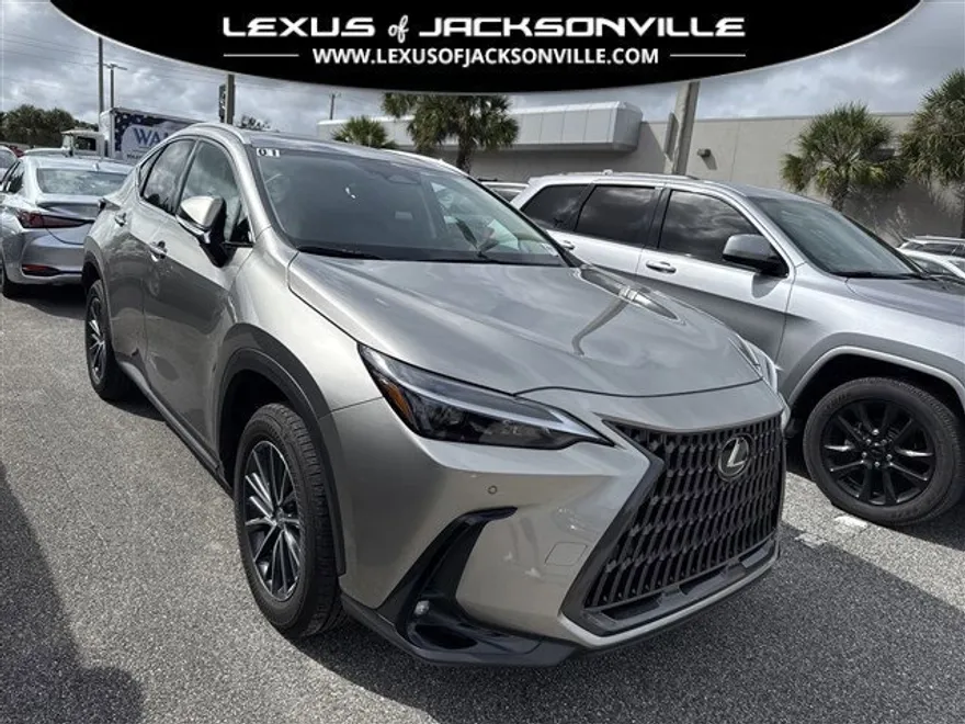2025 Lexus NX 250 Premium photo 1