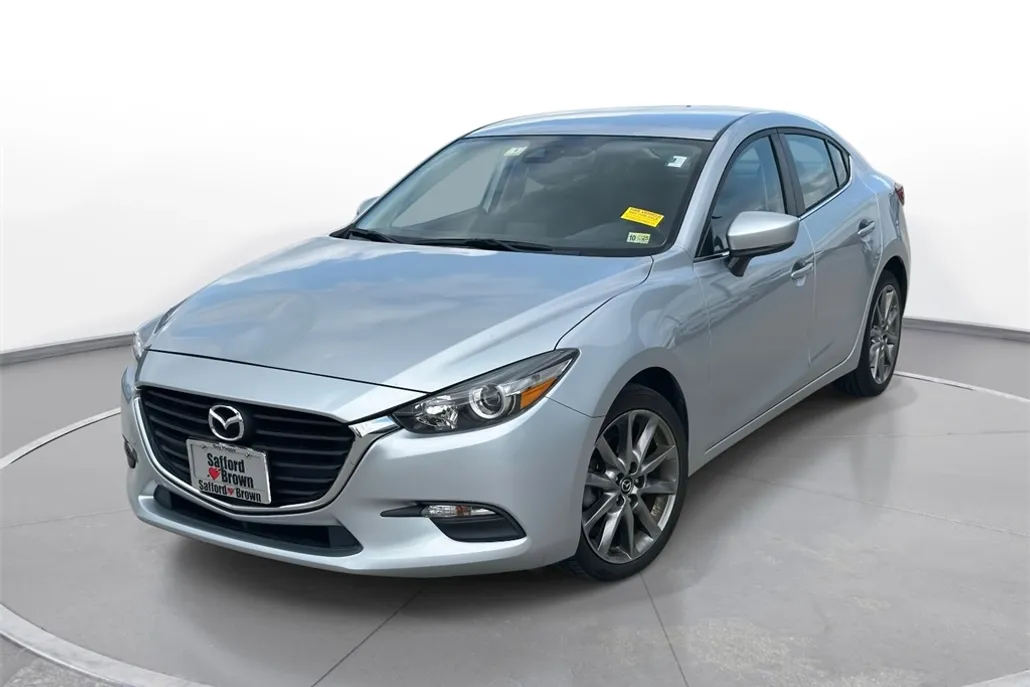 2018 Mazda Mazda3 Touring photo 1