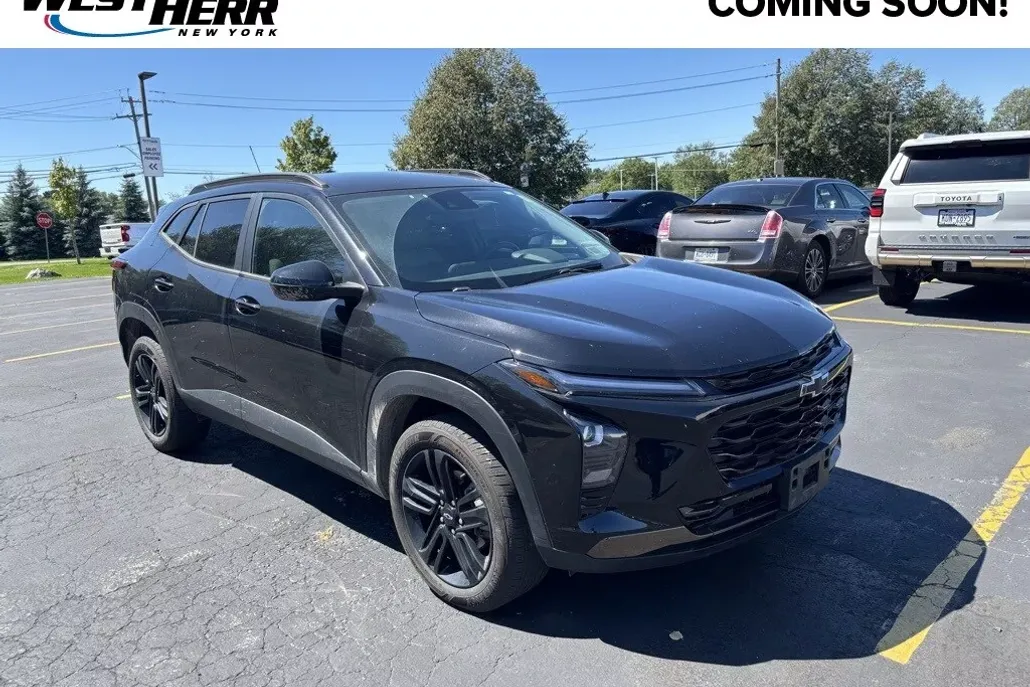 2024 Chevrolet Trax ACTIV photo 1
