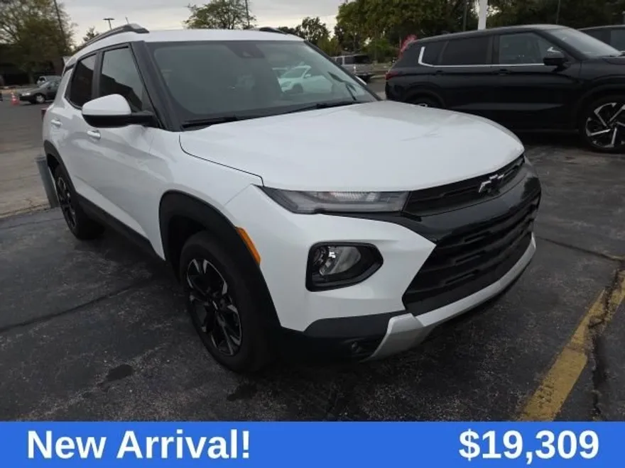 2022 Chevrolet Trailblazer LT photo 1