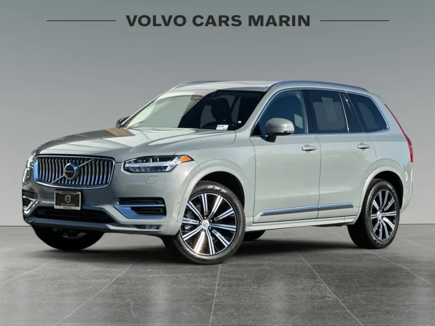 2025 Volvo XC90 Plus photo 1