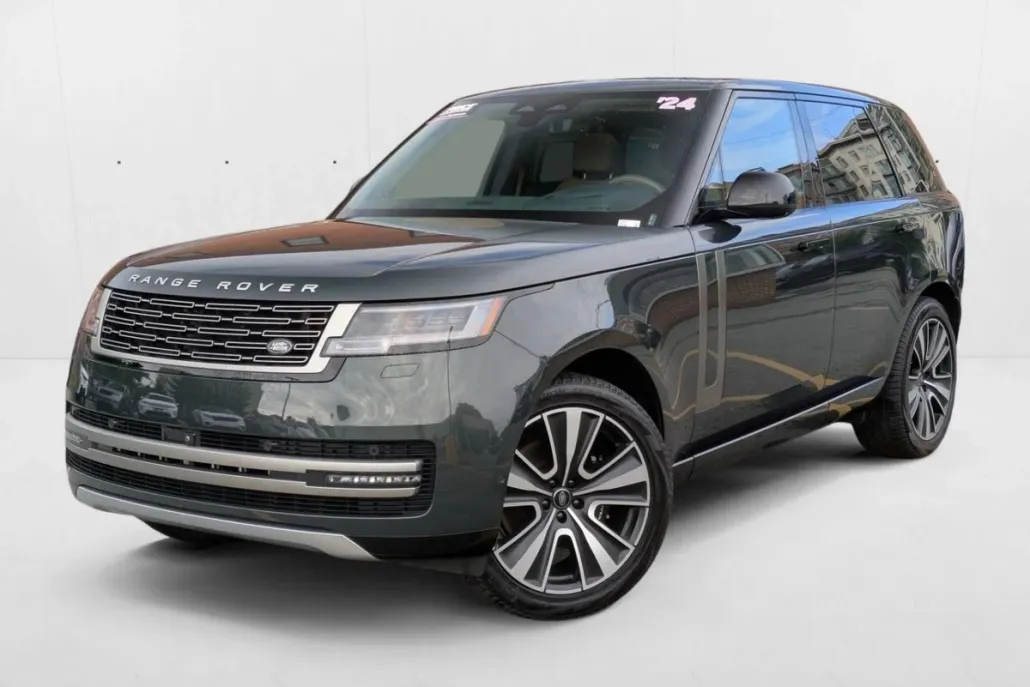 2024 Land Rover Range Rover SE photo 1