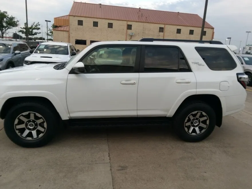 2024 Toyota 4Runner TRD photo 1