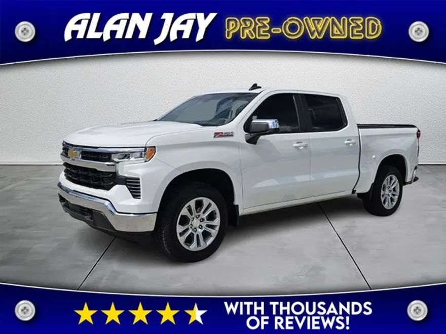 2022 Chevrolet Silverado 1500 LT photo 1