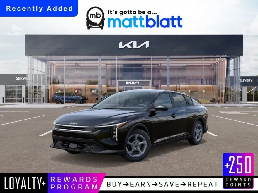 2025 Kia K4 LXS photo 1