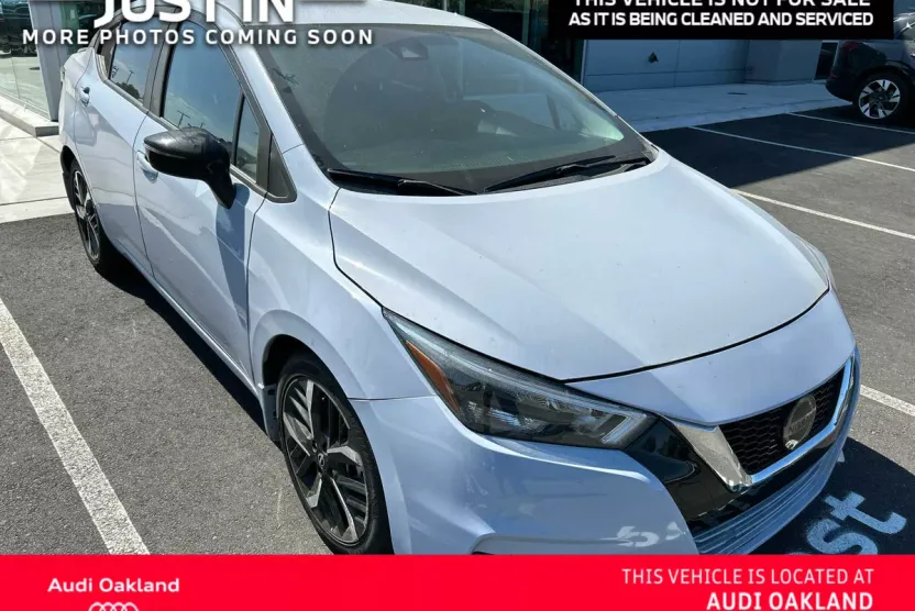 2024 Nissan Versa SR photo 1