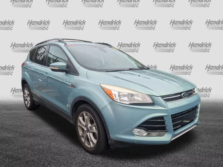 2013 Ford Escape SEL photo 1