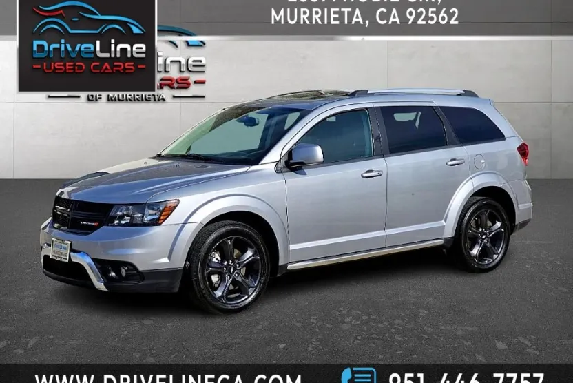 2020 Dodge Journey Crossroad photo 1