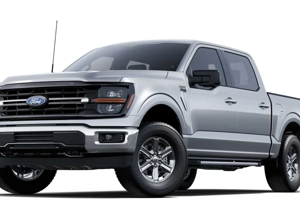 2025 Ford F-150 XLT photo 1