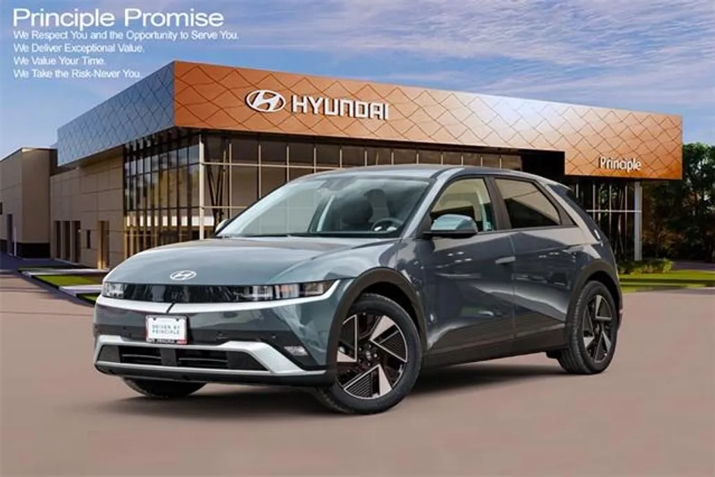2025 Hyundai Ioniq 5 SE photo 1