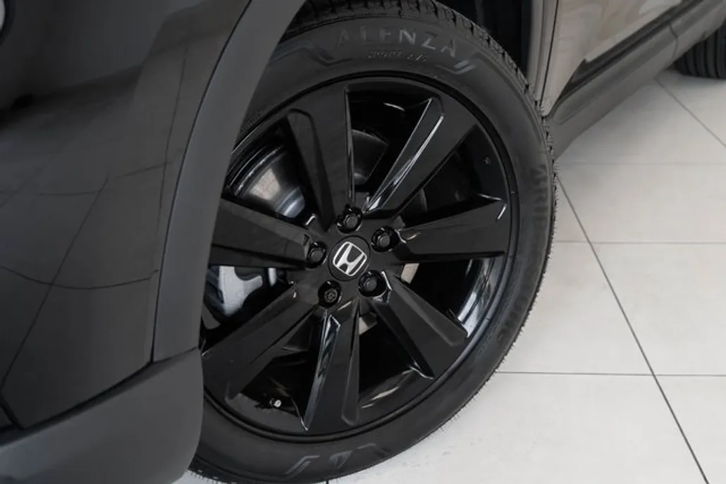 2025 Honda Pilot Black Edition photo 1