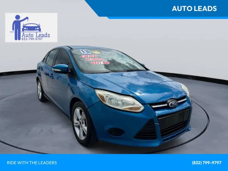 2013 Ford Focus Sedan photo 1