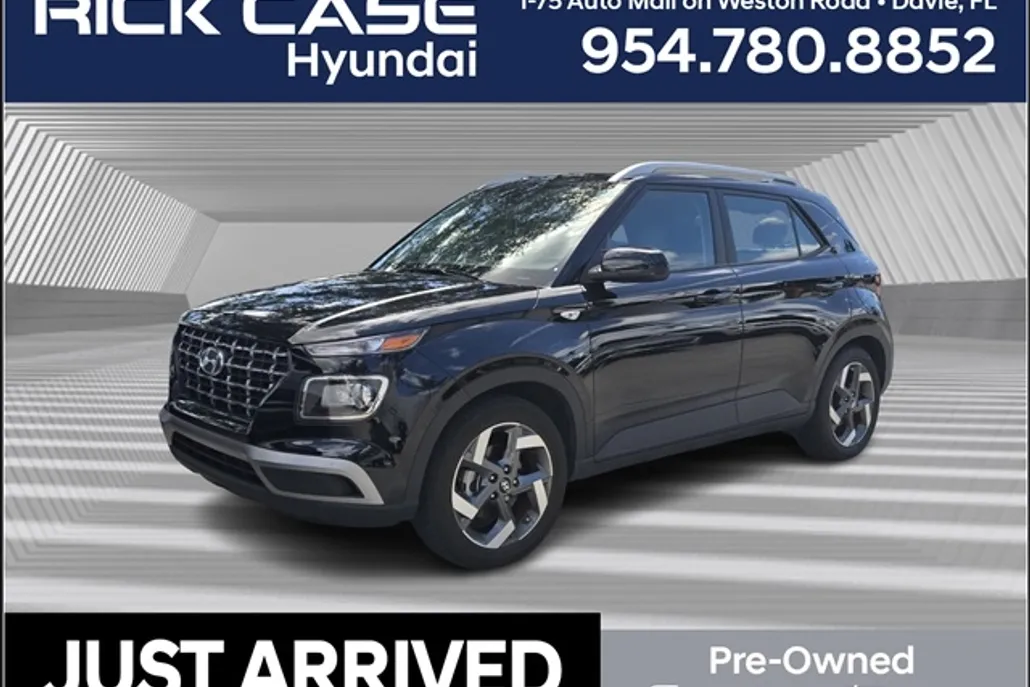 2023 Hyundai Venue SEL photo 1