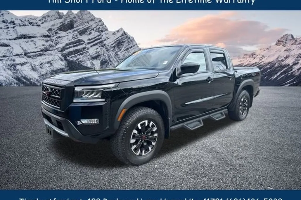2023 Nissan Frontier PRO-4X photo 1