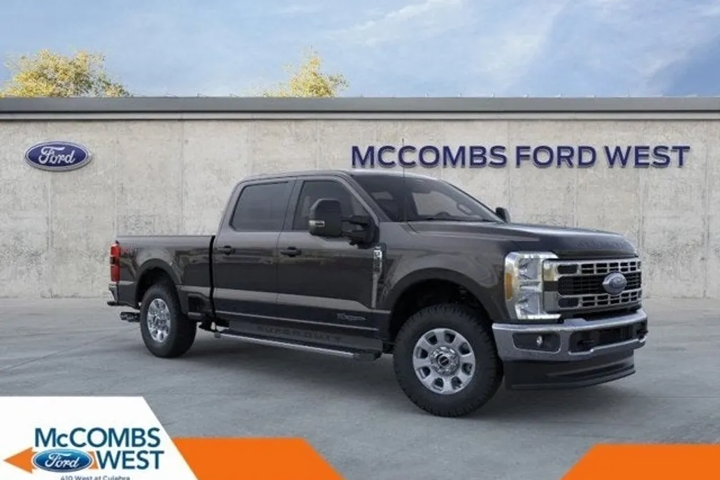 2025 Ford F-250 XLT photo 1