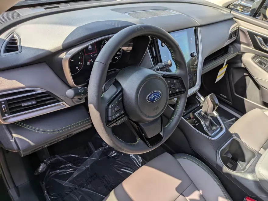 2025 Subaru Outback Onyx Edition photo 1