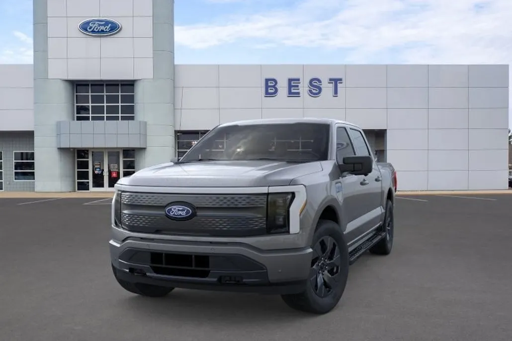 2025 Ford F-150 Lightning photo 1
