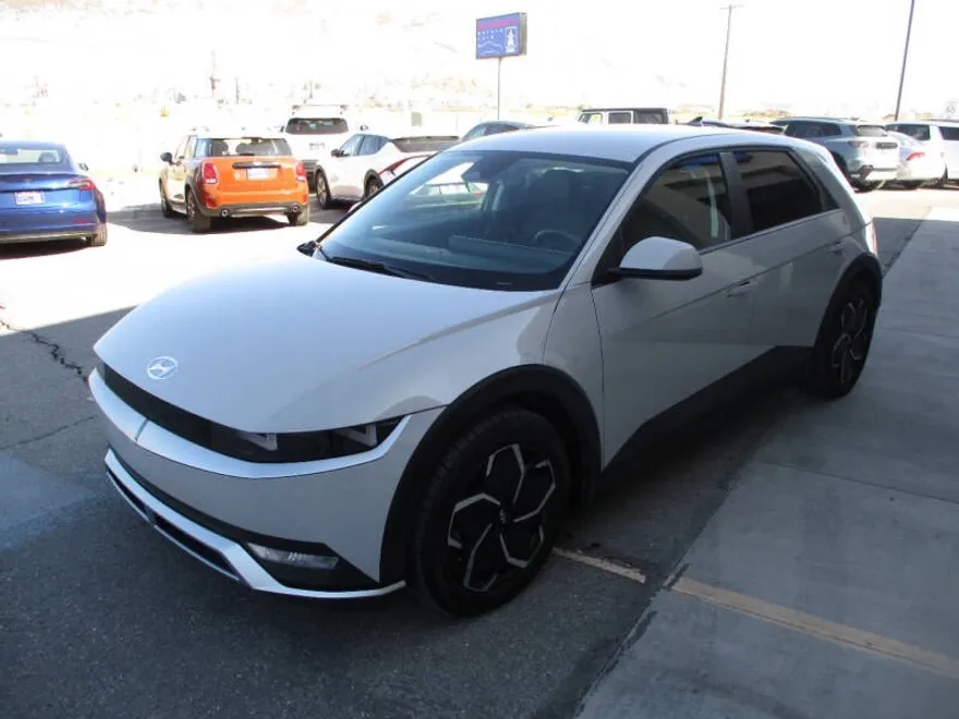 2023 Hyundai Ioniq 5 SEL photo 1