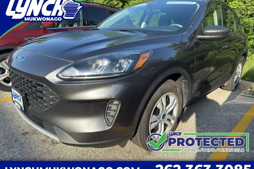 2020 Ford Escape S photo 1