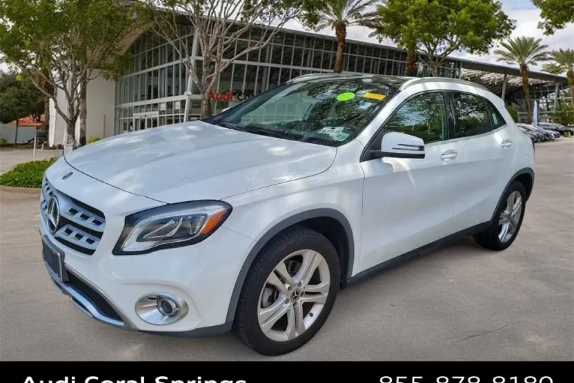 2019 Mercedes Benz GLA 250 photo 1