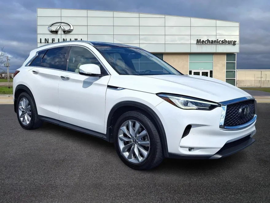 2019 Infiniti QX50 Luxe AWD photo 1