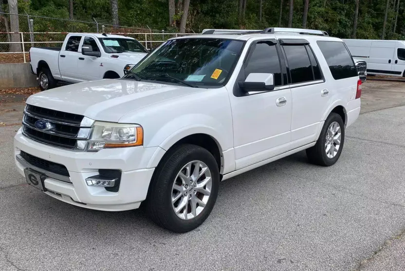 2017 Ford Expedition Limited photo 1