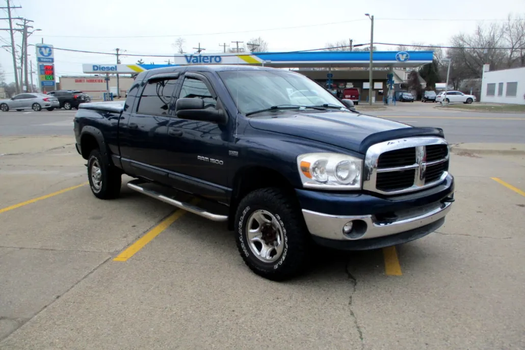 2007 Dodge Ram SLT photo 1