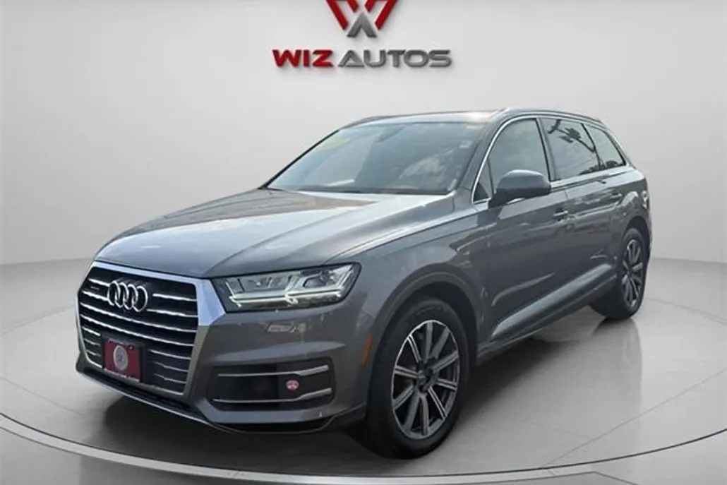 2017 Audi Q7 3.0T Premium Plus photo 1