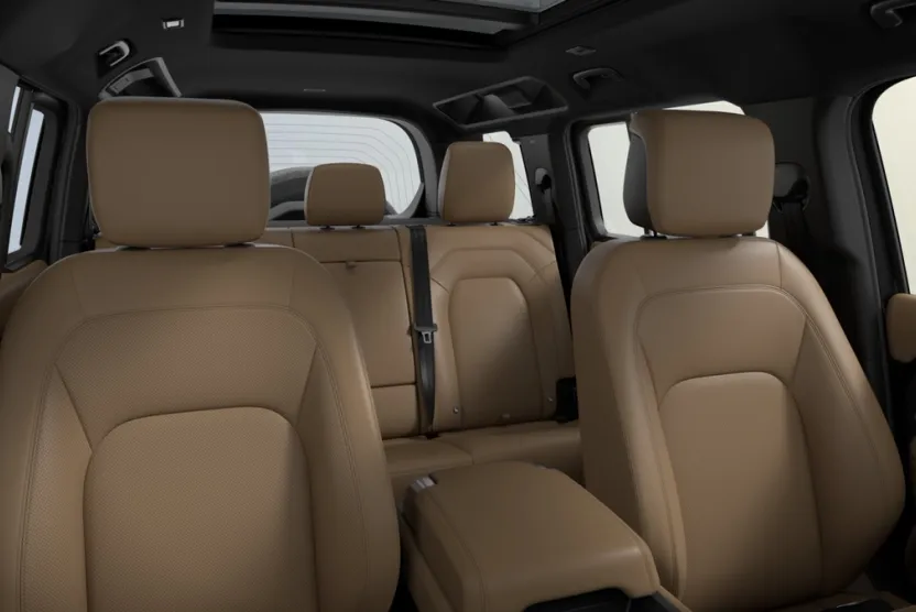 2026 Land Rover Defender 110 S photo 1