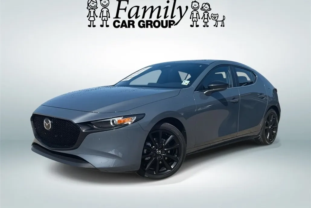 2025 Mazda Mazda3 Hatchback 2.5 s Carbon photo 1