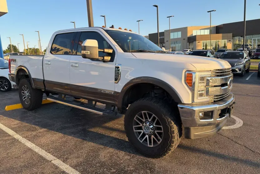 2019 Ford F-250 photo 1