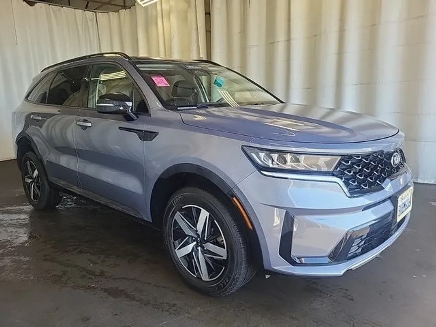 2021 Kia Sorento EX photo 1