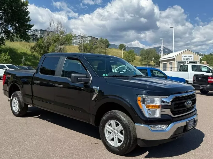 2022 Ford F-150 XLT photo 1
